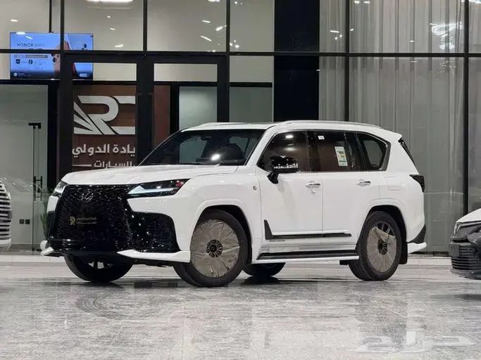 New Lexus LX 600 IV, 3.4 l, 2026 in Saudi Arabia, Riyadh by Al Riyada Al Duwalya شركة الريادة الدولي للسيارات, White color.  | AUTO.AE | Listing #262272