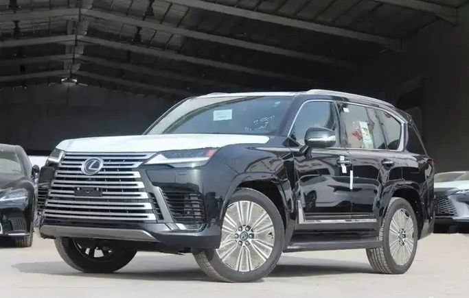 Новый ⁦Lexus LX 600 IV, 3.4 л, 2026⁩ в Саудовская Аравия, Эр-Рияд от Al Hal Al Srae الحل السريع للسيارات Черный цвет. GCC | AUTO.AE | Объявление #288332