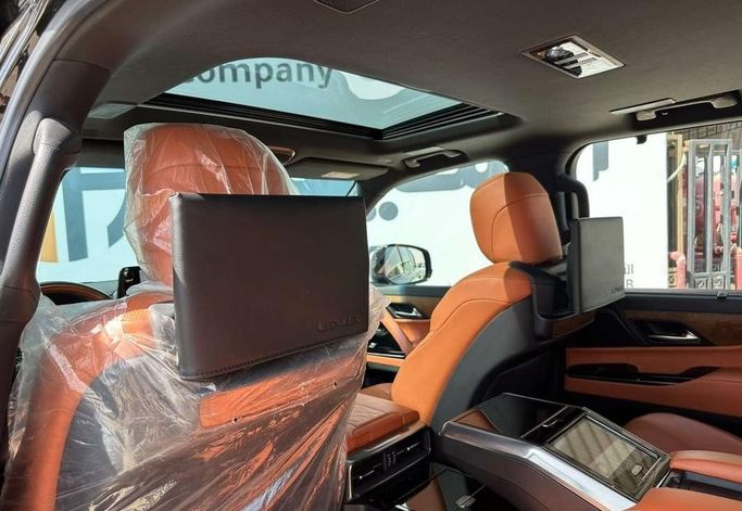Подержанный Lexus LX 600 IV, 3.4 л, 2025 в Саудовская Аравия, Эр-Рияд от Al Shukh شركة معرض الشيوخ للسيارات Черный цвет.  | AUTO.AE | Объявление #296191 — фото 7 из 18
