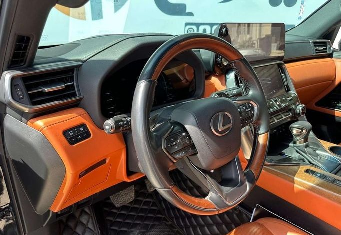 Подержанный Lexus LX 600 IV, 3.4 л, 2025 в Саудовская Аравия, Эр-Рияд от Al Shukh شركة معرض الشيوخ للسيارات Черный цвет.  | AUTO.AE | Объявление #296191 — фото 10 из 18
