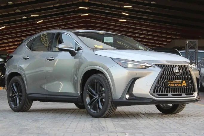 جديدة Lexus NX 350 ثانياً, 2.4 l, 2025 في في المملكة العربية السعودية, الرياض من Adel Cars شركة عادل لسيارات، اللون فضي. أخرى | AUTO.AE | إعلان #248076