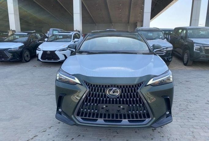 جديدة Lexus NX 350 ثانياً, 2.4 l, 2026 في في المملكة العربية السعودية, الرياض من Saqar Najd معرض صقر نجد للسيارات، اللون أخضر.  | AUTO.AE | إعلان #251234