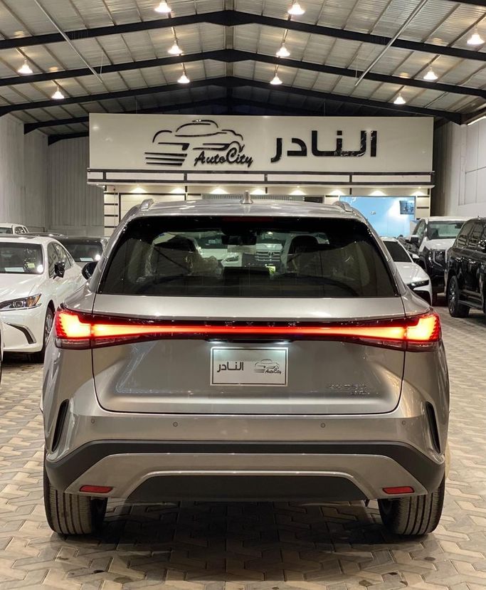 جديدة Lexus RX 350 V، 2.4 لتر، 2026 في المملكة العربية السعودية، الرياض من Auto City أوتو سيتي، اللون برونزي.  | AUTO.AE | إعلان #296430 — صورة 5 من 12