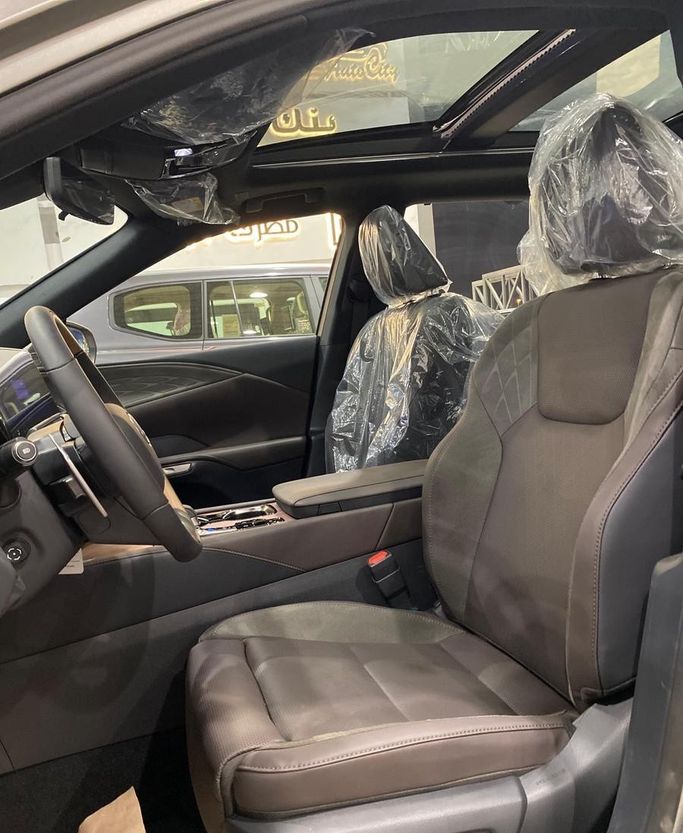 جديدة Lexus RX 350 V، 2.4 لتر، 2026 في المملكة العربية السعودية، الرياض من Auto City أوتو سيتي، اللون برونزي.  | AUTO.AE | إعلان #296430 — صورة 8 من 12