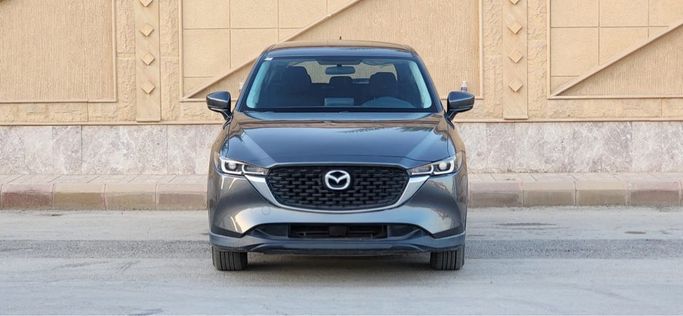 Used Mazda CX-5 II Facelift, 2.0 l, 2024 in Saudi Arabia, Riyadh by Al Qaiser Showroom معرض القيصر للسيارات, Black color. GCC Specs | AUTO.AE | Listing #261220