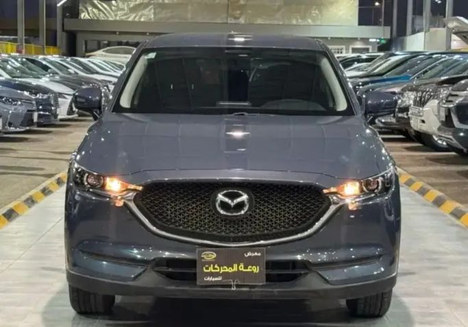 Подержанный Mazda CX-5 II, 2.0 л, 2020 в Саудовская Аравия, Эр-Рияд от Rawat Motors شركة معرض روعة المحركات للسيارات Серый цвет.  | AUTO.AE | Объявление #263926