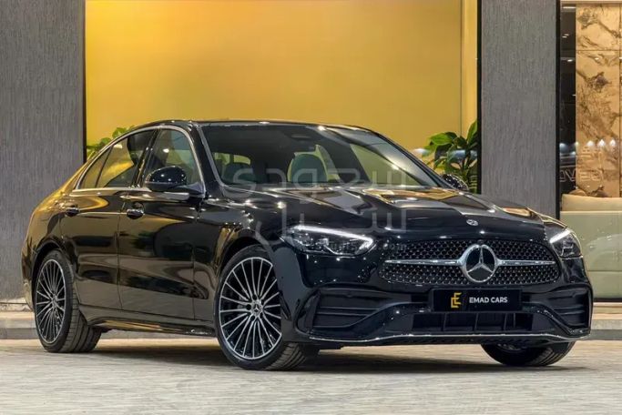 جديدة Mercedes-Benz C-Class 200 V (W206), 2.0 l, 2026 في في المملكة العربية السعودية, الرياض من Emad Cars  عماد كارز ، اللون أسود. مواصفات الخليج | AUTO.AE | إعلان #255633