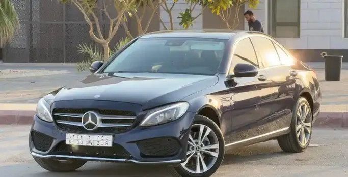 Used ⁦Mercedes-Benz C-Class 300 IV (W205), 2.0 l, 2017⁩ in Saudi Arabia, Riyadh by شركة رمال الأندلس للسيارات, Black color.  | AUTO.AE | Listing #288946