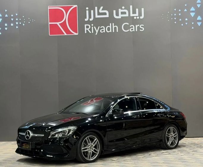 مستعملة Mercedes-Benz CLA 250 I (C117، X117) عملية فيس ليفت I (C117، X117), 2.0 l, 2018 في في المملكة العربية السعودية, الرياض من Riyadh Cars معرض الرياض للسيارات، اللون أسود. مواصفات الخليج | AUTO.AE | إعلان #257679