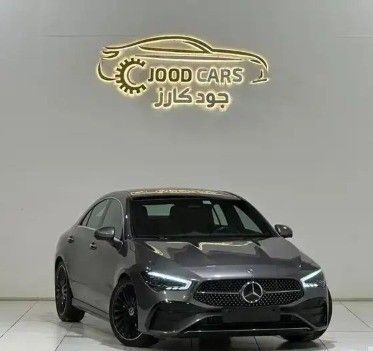 Подержанный Mercedes-Benz CLA 200 II (C118, X118) Рестайлинг, 1.3 л, 2025 в Саудовская Аравия, Эр-Рияд от Joud Cars معرض جود كارز للسيارات Серый цвет. GCC | AUTO.AE | Объявление #261964