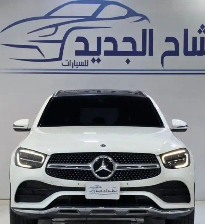 Подержанный Mercedes-Benz GLC 300 I (X253) Рестайлинг, 2.0 л, 2021 в Саудовская Аравия, Эр-Рияд от Al Wishah Cars معرض الوشاح للسيارات Белый цвет. GCC | AUTO.AE | Объявление #259942