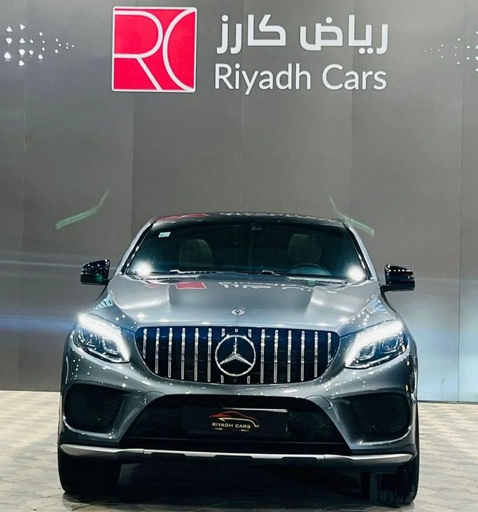 Подержанный Mercedes-Benz GLE Coupe AMG 43 AMG I (C292), 3.0 л, 2018 в Саудовская Аравия, Эр-Рияд от Riyadh Cars معرض الرياض للسيارات Серый цвет. GCC | AUTO.AE | Объявление #258619
