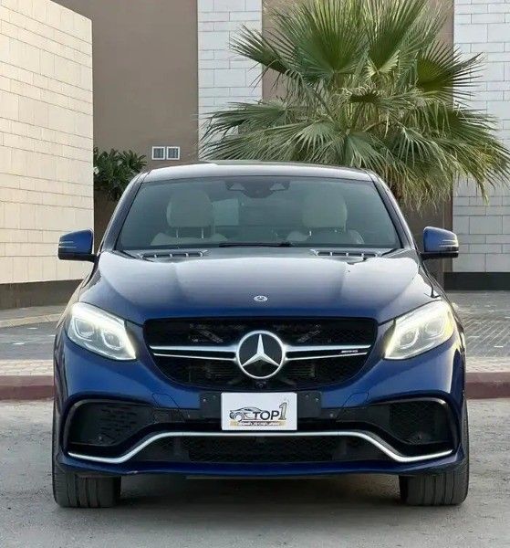 مستعملة Mercedes-Benz GLE Coupe AMG 63 AMG S ط (C292), 5.5 l, 2018 في في المملكة العربية السعودية, الرياض من First Top One Cars معرض فيرست توب ون للسيارات، اللون أزرق.  | AUTO.AE | إعلان #260494