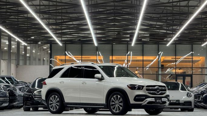 مستعملة Mercedes-Benz GLE 350 II (V167), 2.0 l, 2022 في في المملكة العربية السعودية, الرياض من Al Jood الجود، اللون أبيض.  | AUTO.AE | إعلان #248224