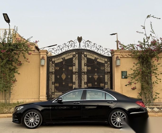 Подержанный Mercedes-Benz S-Class 500 VI (W222, C217), 4.7 л, 2016 в Саудовская Аравия, Эр-Рияд от Sharyan Al Asimah معرض شريان العاصمة للسيارات Черный цвет.  | AUTO.AE | Объявление #263484
