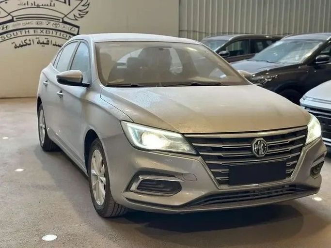 جديدة MG 5 (GT) أنا فيس ليفت, 1.5 l, 2024 في في المملكة العربية السعودية, الرياض من Al Janoub Cars معرض الجنوب الحديث للسيارات، اللون فضي. مواصفات الخليج | AUTO.AE | إعلان #258224