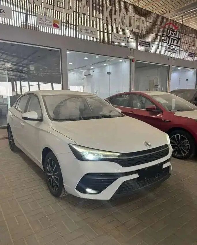 Новый ⁦MG 5 (GT) II, 1.5 л, 2026⁩ в Саудовская Аравия, Эр-Рияд от Al Khedr Cars الخضر للسيارات Белый цвет.  | AUTO.AE | Объявление #288867