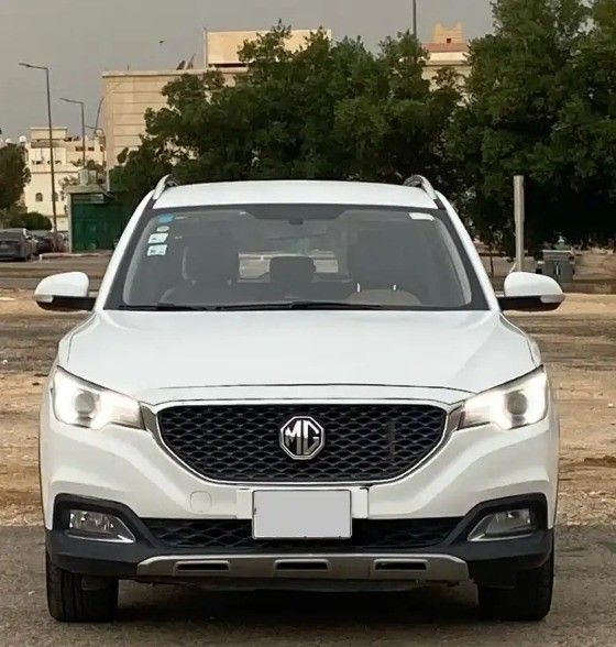 Подержанный MG ZS II, 1.0 л, 2020 в Саудовская Аравия, Эр-Рияд от Bayraq Al Ibda’a Cars معرض بيرق الابداع Белый цвет.  | AUTO.AE | Объявление #261528
