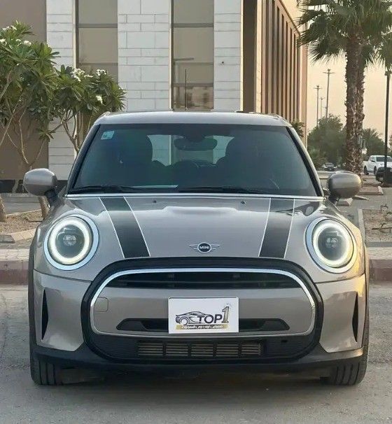 Used MINI Hatch Cooper III (F55/F56) Facelift 2, 1.5 l, 2022 in Saudi Arabia, Riyadh by First Top One Cars معرض فيرست توب ون للسيارات, Grey color.  | AUTO.AE | Listing #260474