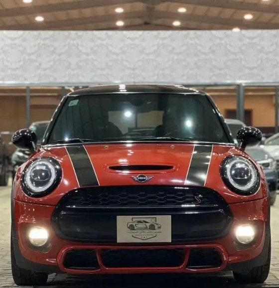 Подержанный MINI Hatch Cooper S III (F55/F56) Рестайлинг, 2.0 л, 2020 в Саудовская Аравия, Эр-Рияд от First Top One Cars معرض فيرست توب ون للسيارات Красный цвет.  | AUTO.AE | Объявление #261085