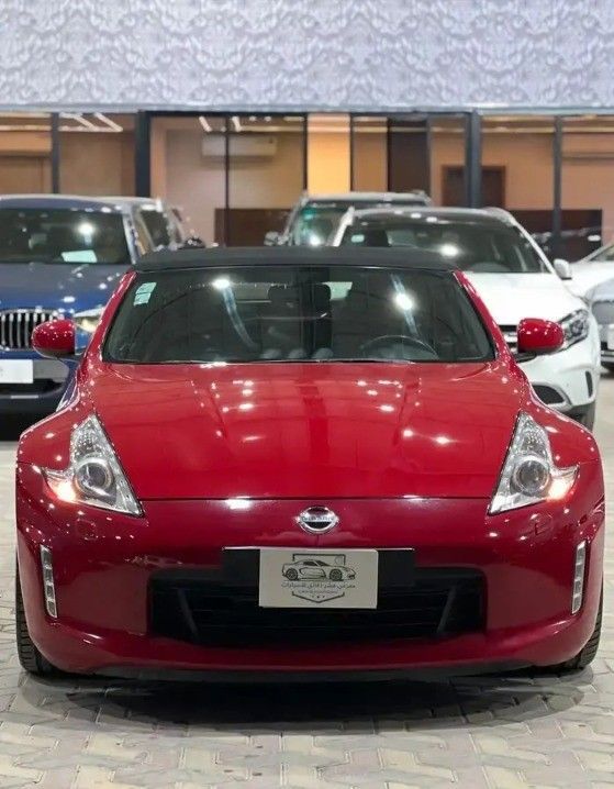 Подержанный Nissan 370Z I Рестайлинг, 3.7 л, 2016 в Саудовская Аравия, Эр-Рияд от First Top One Cars معرض فيرست توب ون للسيارات Красный цвет.  | AUTO.AE | Объявление #261318