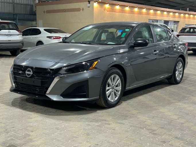 New Nissan Altima VI (L34) Facelift, 2.5 l, 2026 in Saudi Arabia, Riyadh by Al Saadi معرض عبيد السعدي, Grey color. GCC Specs | AUTO.AE
