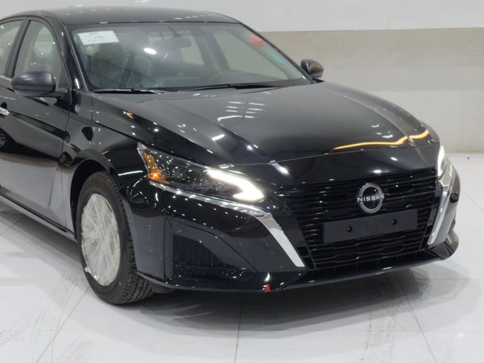 جديدة Nissan Altima فيس ليفت السادس (L34), 2.5 l, 2026 في في المملكة العربية السعودية, الرياض من Al Imtiaz Cars شركة الامتياز للسيارات، اللون أسود. مواصفات الخليج | AUTO.AE | إعلان #257837