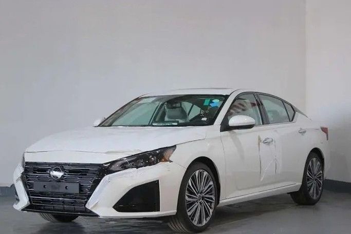 جديدة Nissan Altima فيس ليفت السادس (L34), 2.5 l, 2026 في في المملكة العربية السعودية, الرياض من Al Imtiaz Cars شركة الامتياز للسيارات، اللون أبيض. مواصفات الخليج | AUTO.AE | إعلان #258031