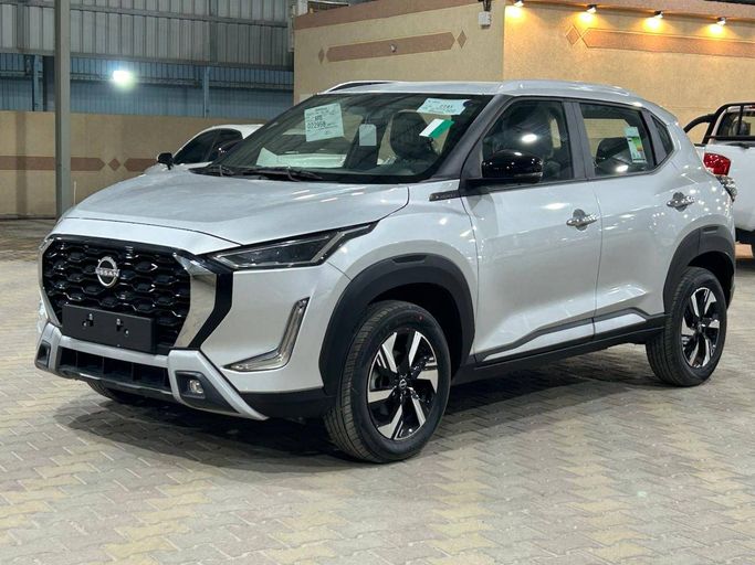 جديدة Nissan Magnite أنا فيس ليفت, 1.0 l, 2025 في في المملكة العربية السعودية, الرياض من Al Saadi معرض عبيد السعدي، اللون رمادي. مواصفات الخليج | AUTO.AE | إعلان #244540