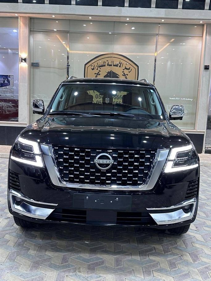 مستعملة Nissan Patrol عملية فيس ليفت VI (Y62) 2, 5.6 l, 2022 في في المملكة العربية السعودية, الرياض من Ramz Al Asalah رمز الاصالة، اللون أسود.  | AUTO.AE | إعلان #249074