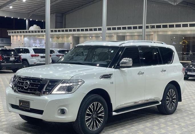 Подержанный Nissan Patrol VI (Y62), 5.6 л, 2013 в Саудовская Аравия, Эр-Рияд от Ramz Al Asalah رمز الاصالة Белый цвет.  | AUTO.AE | Объявление #249495