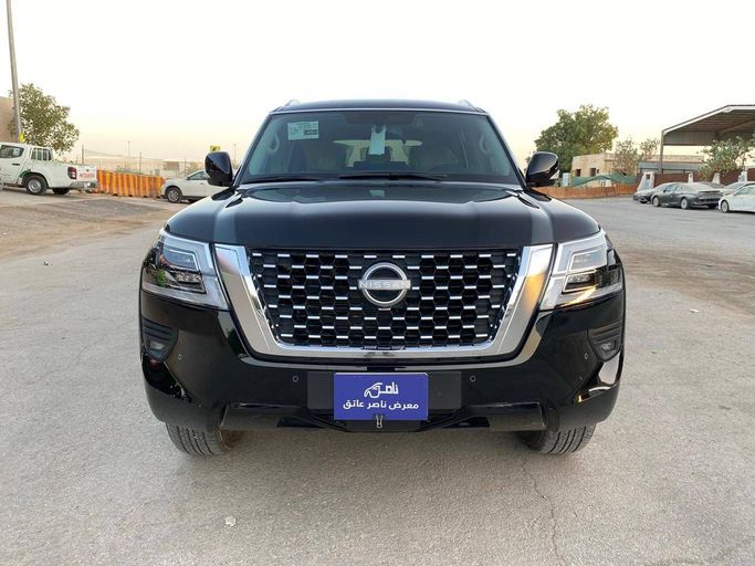 مستعملة Nissan Patrol عملية فيس ليفت VI (Y62) 2, 4.0 l, 2024 في في المملكة العربية السعودية, الرياض من Nasser Bin Ateq Cars معرض ناصر بن عاتق للسيارات، اللون أسود. مواصفات الخليج | AUTO.AE | إعلان #252329