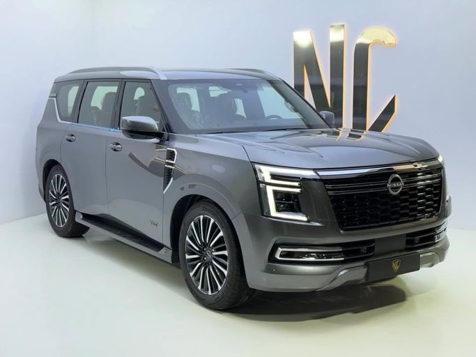 جديدة Nissan Patrol سابعاً (Y63), 3.8 l, 2026 في في المملكة العربية السعودية, الرياض من Black Car ، اللون رمادي. مواصفات الخليج | AUTO.AE | إعلان #255873