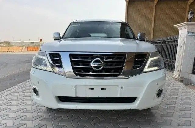 مستعملة ⁦Nissan Patrol عملية فيس ليفت VI (Y62)، 5.6 l، 2016⁩ في في المملكة العربية السعودية, الرياض من شركة رمال الأندلس للسيارات، اللون أبيض.  | AUTO.AE | إعلان #289217
