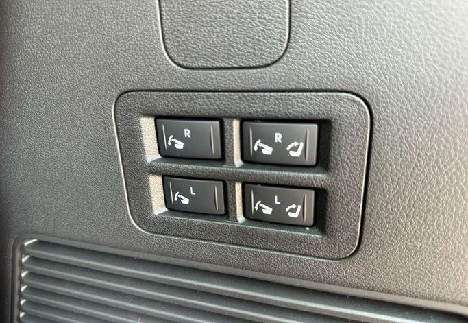 Новый Nissan Patrol VII (Y63), 3.8 л, 2026 в Саудовская Аравия, Эр-Рияд от Al Shukh شركة معرض الشيوخ للسيارات Черный цвет.  | AUTO.AE | Объявление #296231 — фото 18 из 19