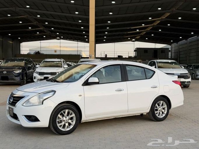 مستعملة Nissan Sunny فيس ليفت N17, 1.5 l, 2022 في في المملكة العربية السعودية, الرياض من Saad Car  معرض سعد للسيارات، اللون أبيض.  | AUTO.AE | إعلان #261362