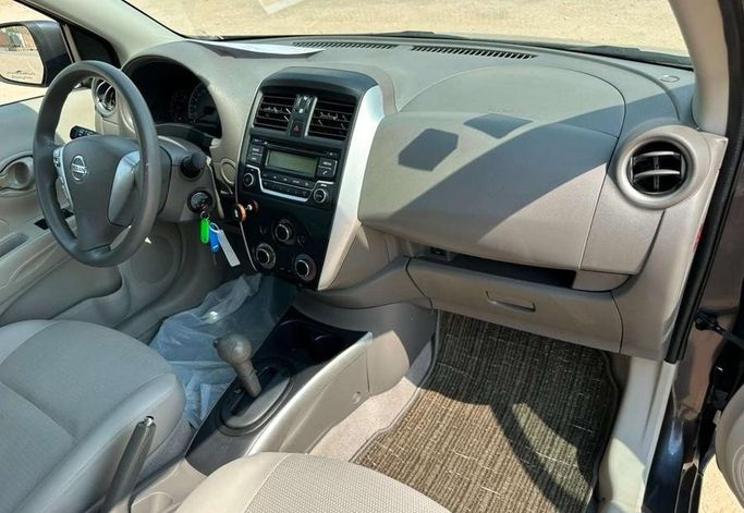 Подержанный Nissan Sunny N17 Рестайлинг, 1.5 л, 2023 в Саудовская Аравия, Эр-Рияд от Al Shukh شركة معرض الشيوخ للسيارات Серый цвет.  | AUTO.AE | Объявление #296203 — фото 7 из 11