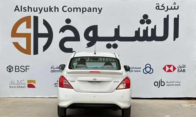مستعملة Nissan Sunny فيس ليفت N17، 1.5 لتر، 2023 في المملكة العربية السعودية، الرياض من Al Shukh شركة معرض الشيوخ للسيارات، اللون أبيض.  | AUTO.AE | إعلان #296233 — صورة 6 من 14