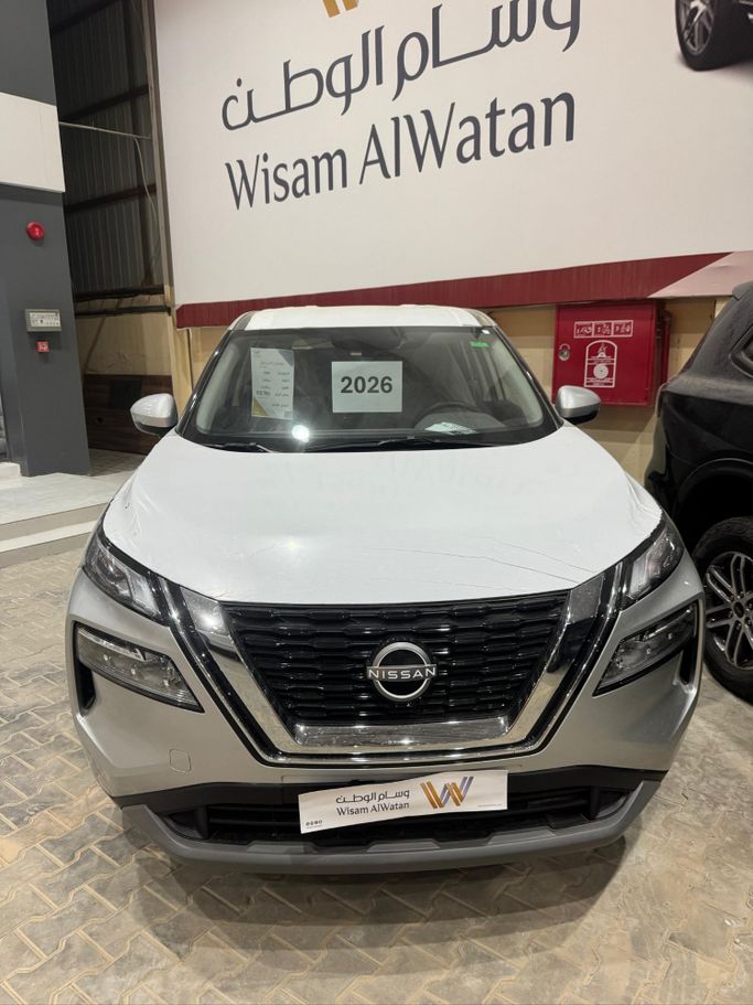 جديدة Nissan X-Trail رابعاً, 2.5 l, 2026 في في المملكة العربية السعودية, الرياض من Wisam Al Watan وسام الوطن، اللون فضي. أخرى | AUTO.AE