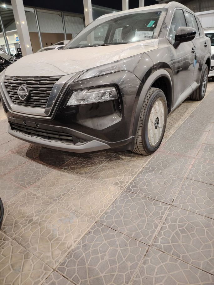 جديدة Nissan X-Trail رابعاً, 2.5 l, 2025 في في المملكة العربية السعودية, الرياض من Al Astool Al Khaleeji شركة الأسطول الخليجي للسيارات، اللون أسود.  | AUTO.AE | إعلان #249330