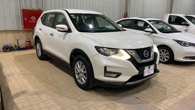 Подержанный Nissan X-Trail III Рестайлинг, 2.5 л, 2021 в Саудовская Аравия, Эр-Рияд от Atehad AlRaiy معرض اتحاد الراي للسيارات Белый цвет.  | AUTO.AE | Объявление #250591