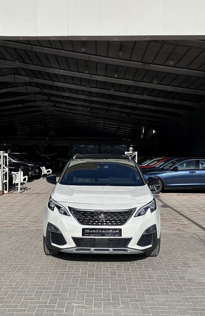 مستعملة Peugeot 3008 ثانياً, 1.6 l, 2019 في في المملكة العربية السعودية, الرياض من Asl Al Etemad معرض اصل الاعتماد للسيارات، اللون أبيض.  | AUTO.AE | إعلان #247298