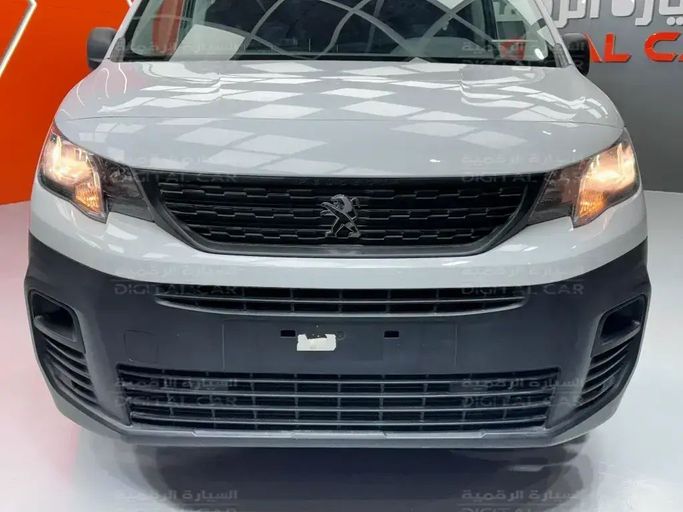 Новый Peugeot Partner III, 1.2 л, 2024 в Саудовская Аравия, Эр-Рияд от Digital Car السيارة الرقمية Белый цвет. Other | AUTO.AE | Объявление #253176