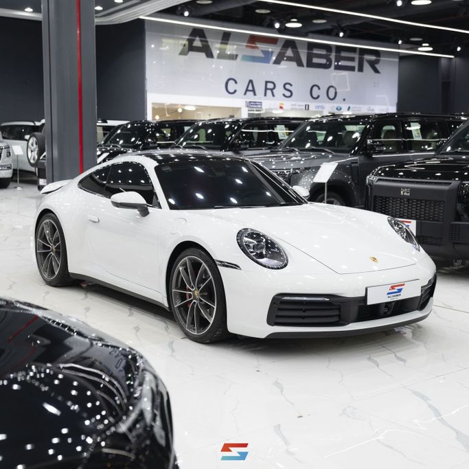 Подержанный Porsche 911 Carrera S VIII (992.1), 3.0 л, 2024 в Саудовская Аравия, Эр-Рияд от Al Saber Cars شركة السبر للسيارات Белый цвет.  | AUTO.AE | Объявление #251520