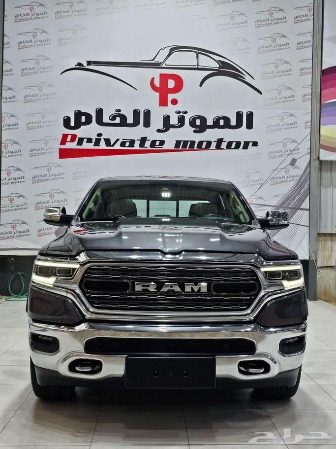 Подержанный RAM 1500 Crew Cab eTorque V (DT), 5.7 л, 2021 в Саудовская Аравия, Эр-Рияд от Private Motor شركة الموتر الخاص للسيارات Серый цвет.  | AUTO.AE | Объявление #248699