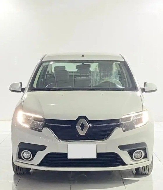 Подержанный Renault Symbol III Рестайлинг, 1.6 л, 2020 в Саудовская Аравия, Эр-Рияд от Bayraq Al Ibda’a Cars معرض بيرق الابداع Белый цвет.  | AUTO.AE | Объявление #261722