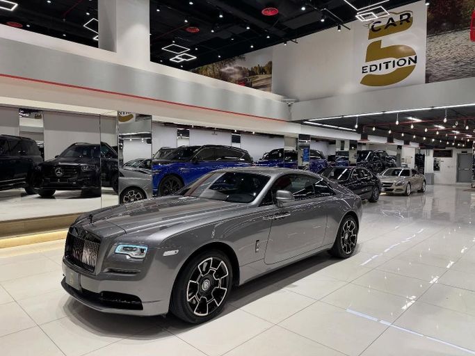 Подержанный Rolls-Royce Wraith, 6.6 л, 2018 в Саудовская Аравия, Эр-Рияд от Five Edition Car Серый цвет.  | AUTO.AE | Объявление #254993