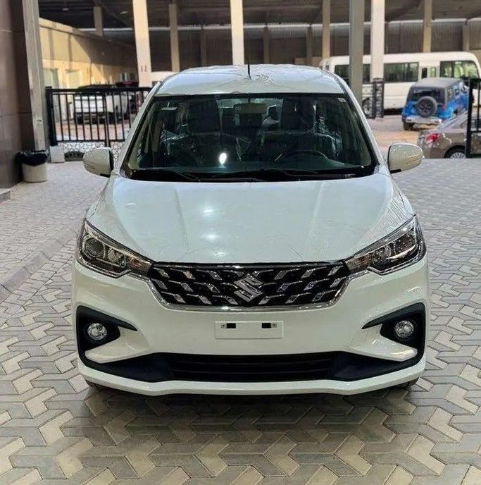 Новый Suzuki Ertiga II Рестайлинг, 1.5 л, 2025 в Саудовская Аравия, Эр-Рияд от Al Imtiaz Cars شركة الامتياز للسيارات Белый цвет. GCC | AUTO.AE | Объявление #257962