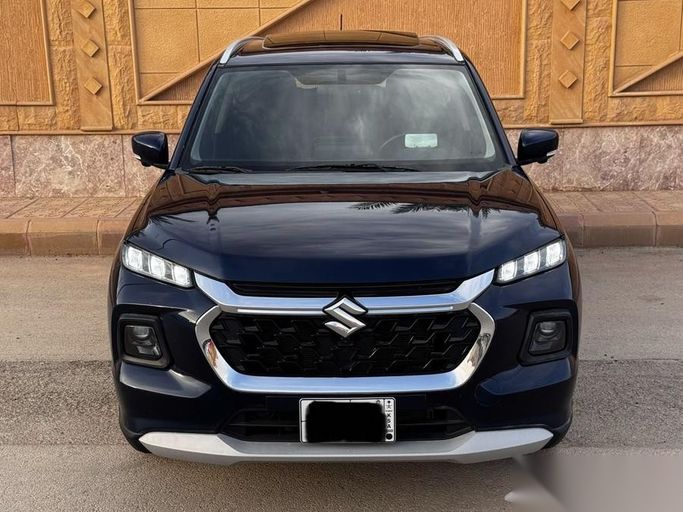 مستعملة Suzuki Grand Vitara ثالثاً, 1.5 l, 2024 في في المملكة العربية السعودية, الرياض من معرض النجم الثاقب للسيارات، اللون أزرق داكن. مواصفات الخليج | AUTO.AE | إعلان #267313