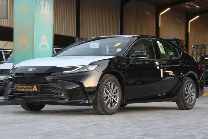 Новый Toyota Camry IX (XV80), 2.5 л, 2025 в Саудовская Аравия, Эр-Рияд от Adel Cars شركة عادل لسيارات Черный цвет. Other | AUTO.AE | Объявление #247721